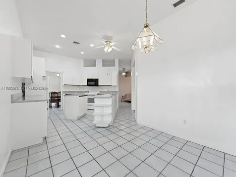 760 SE 23rd Lane Homestead FL 33033