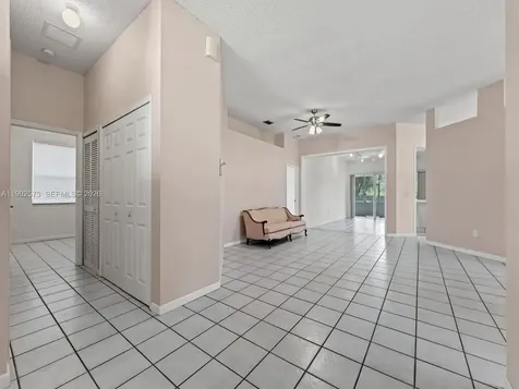 760 SE 23rd Lane Homestead FL 33033