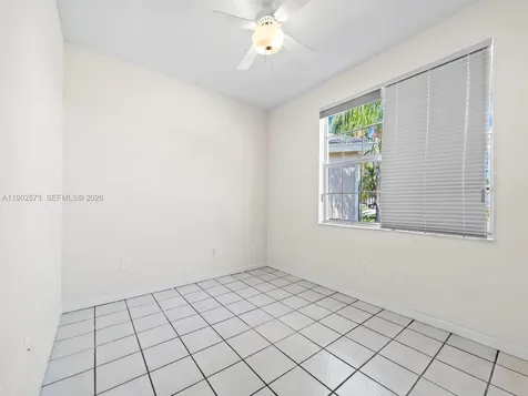 760 SE 23rd Lane Homestead FL 33033