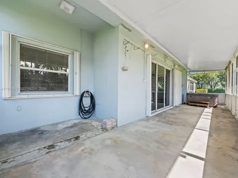 760 SE 23rd Lane Homestead FL 33033