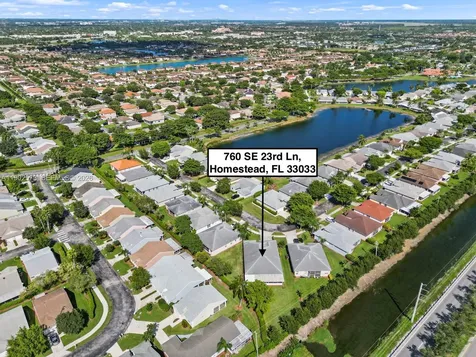 760 SE 23rd Lane Homestead FL 33033