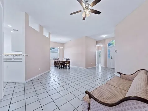 760 SE 23rd Lane Homestead FL 33033