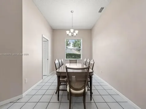 760 SE 23rd Lane Homestead FL 33033