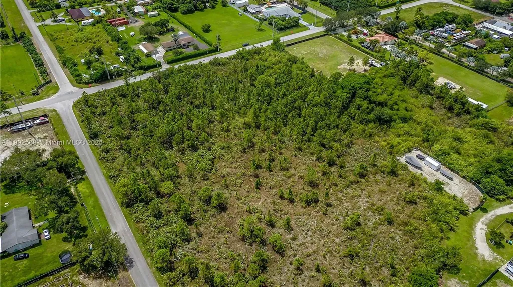 12251 SW 230th Street Miami FL 33170