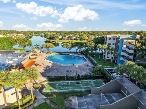 Pembroke Pines FL 33026