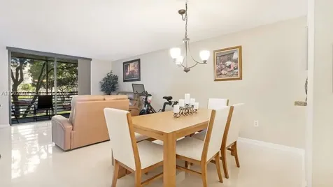 Pembroke Pines FL 33026
