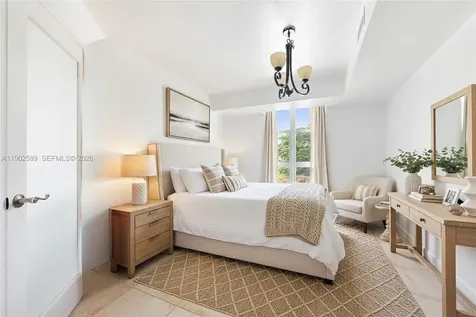4000 Towerside Terrace Miami FL 33138