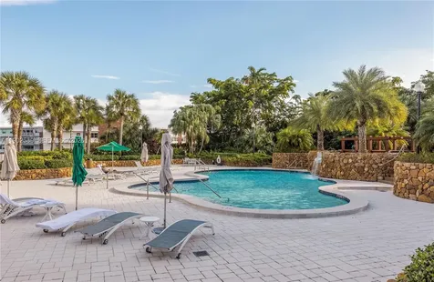 4000 Towerside Terrace Miami FL 33138