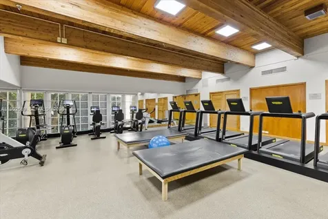 4000 Towerside Terrace Miami FL 33138
