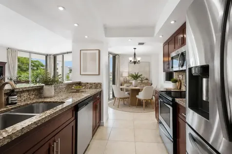 4000 Towerside Terrace Miami FL 33138