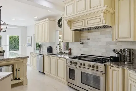 12160 SW 2nd Street Plantation FL 33325
