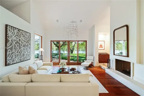 5390 Banyan Drive Coral Gables FL 33156