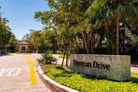 5390 Banyan Drive Coral Gables FL 33156