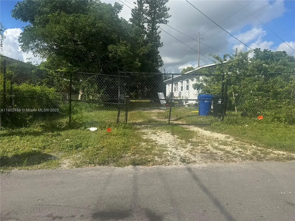 1430 NW 7th Street Fort Lauderdale FL 33311