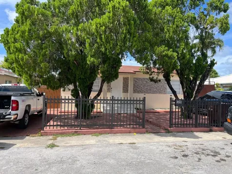 351 E 35th Street Hialeah FL 33013