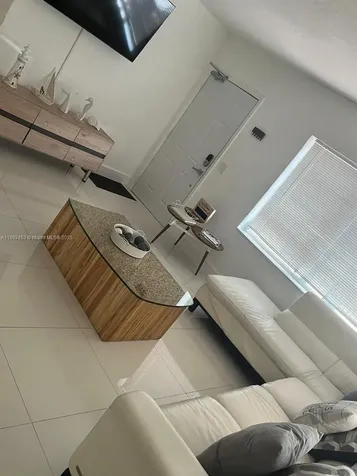 351 E 35th Street Hialeah FL 33013