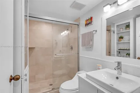 101 Ocean Lane Drive Key Biscayne FL 33149