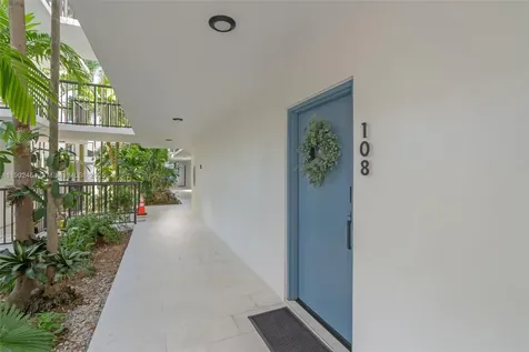 101 Ocean Lane Drive Key Biscayne FL 33149