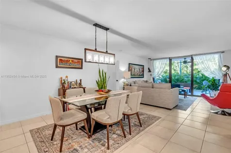 101 Ocean Lane Drive Key Biscayne FL 33149