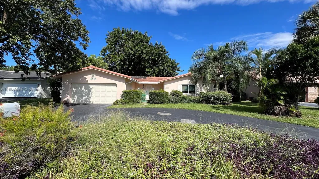 8535 NW 25th Place Coral Springs FL 33065
