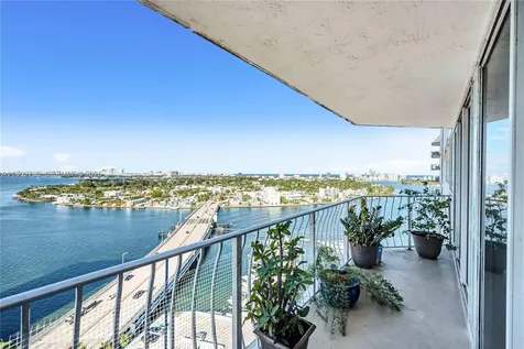7601 E Treasure Drive North Bay Village FL 33141