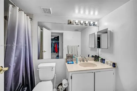 7601 E Treasure Drive North Bay Village FL 33141
