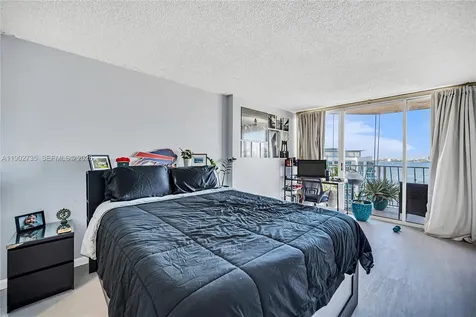 7601 E Treasure Drive North Bay Village FL 33141