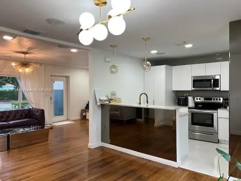 200 NE 48th Terrace Miami FL 33137