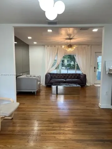 200 NE 48th Terrace Miami FL 33137
