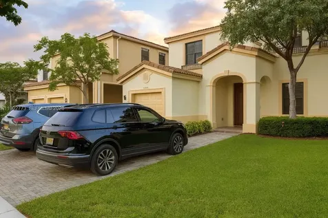 19316 NE 8th Court Miami FL 33179