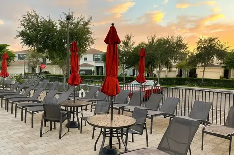 19316 NE 8th Court Miami FL 33179