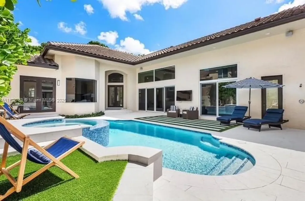 2393 NW 49th Lane Boca Raton FL 33431