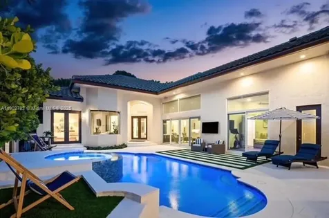 2393 NW 49th Lane Boca Raton FL 33431