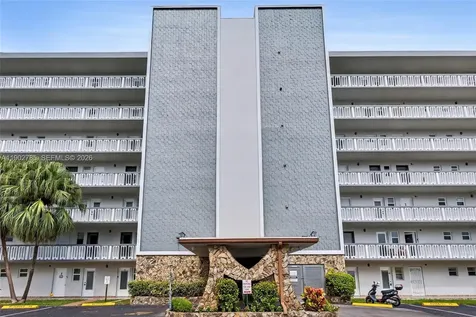 420 NE 12th Avenue Hallandale Beach FL 33009