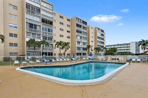 420 NE 12th Avenue Hallandale Beach FL 33009