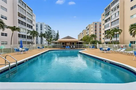 420 NE 12th Avenue Hallandale Beach FL 33009