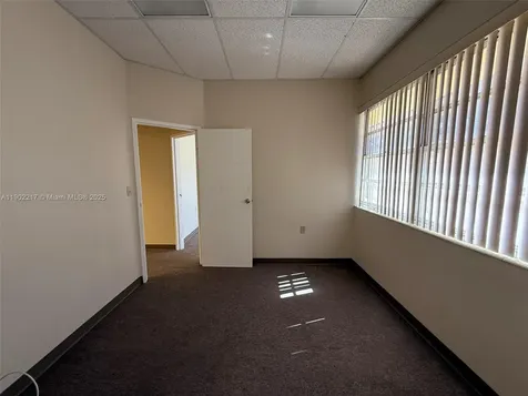 220 Miracle Mile Coral Gables FL 33134