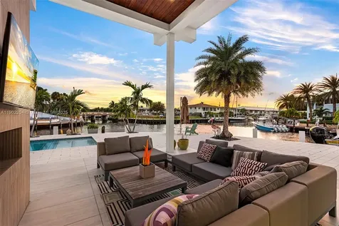 3701 NE 26th Avenue Lighthouse Point FL 33064
