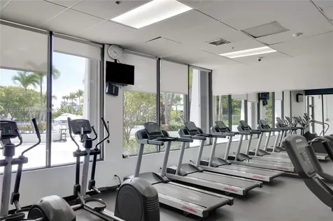 100 Bayview Drive Sunny Isles Beach FL 33160