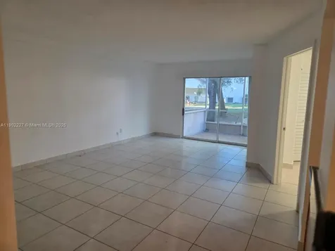 9241 SW 138th Place Miami FL 33186