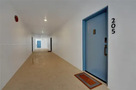 101 Ocean Lane Drive Key Biscayne FL 33149