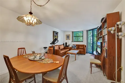 101 Ocean Lane Drive Key Biscayne FL 33149