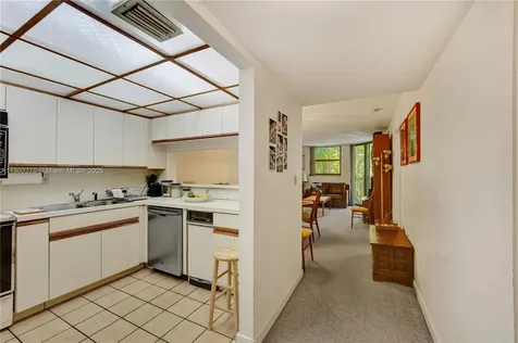 101 Ocean Lane Drive Key Biscayne FL 33149