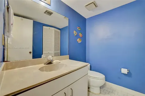 101 Ocean Lane Drive Key Biscayne FL 33149