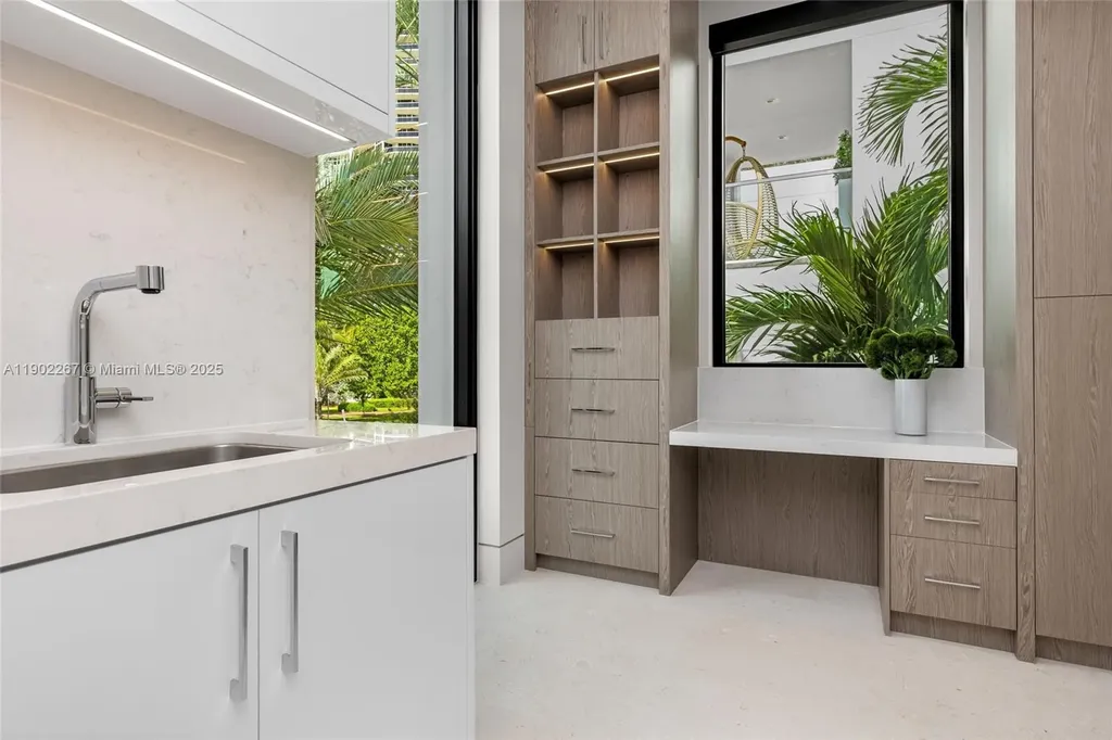 3052 N Atlantic Boulevard Fort Lauderdale FL 33308