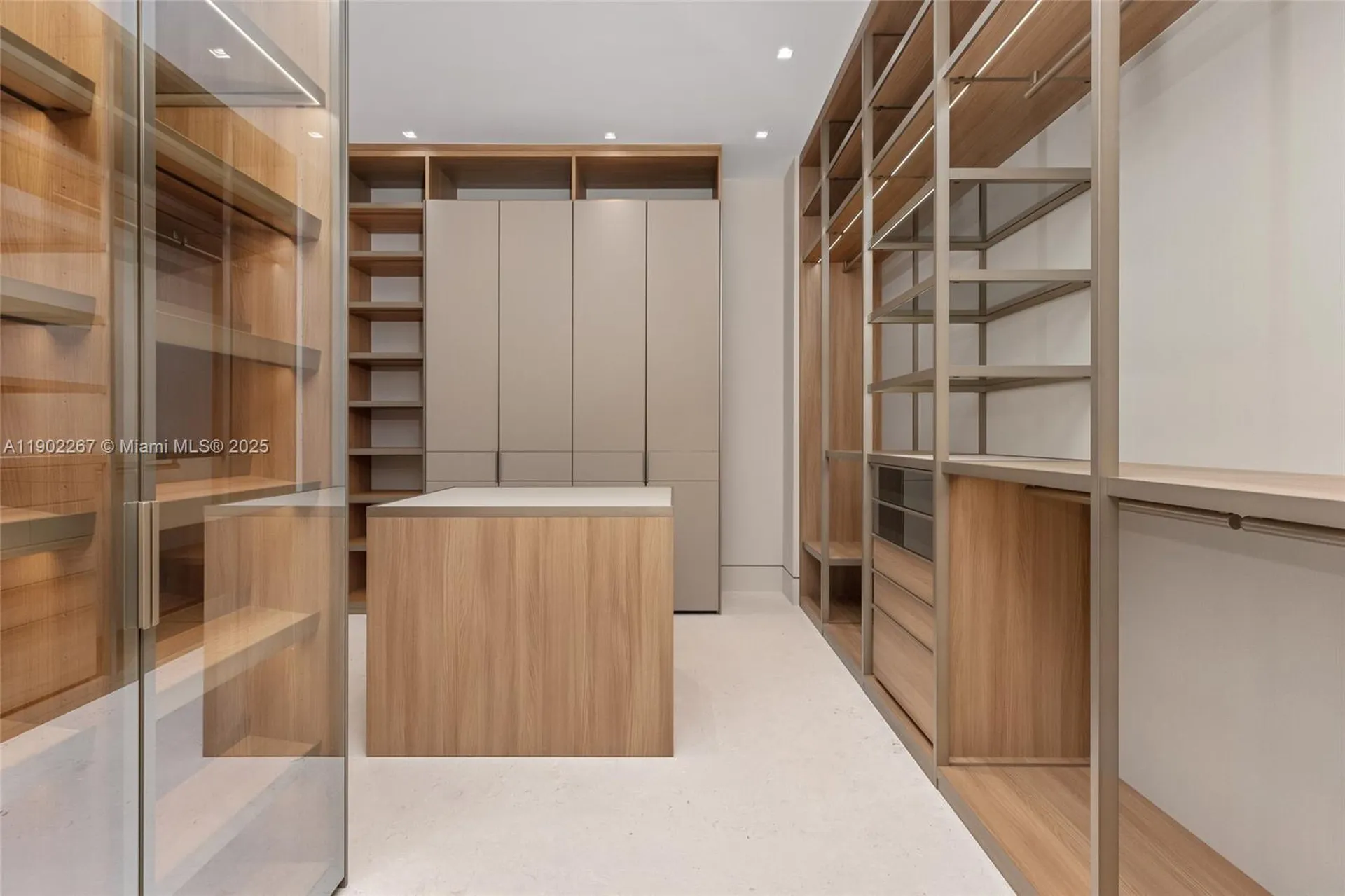 3052 N Atlantic Boulevard Fort Lauderdale FL 33308