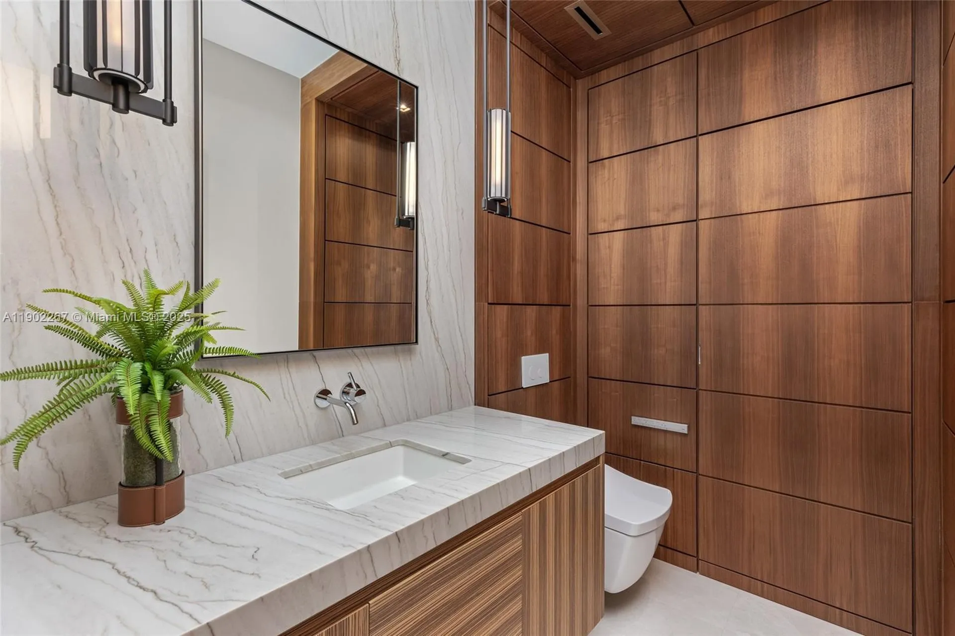 3052 N Atlantic Boulevard Fort Lauderdale FL 33308