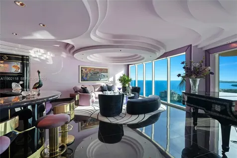 300 S Pointe Drive Miami Beach FL 33139