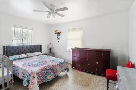 431 NW 116th Street Miami FL 33168
