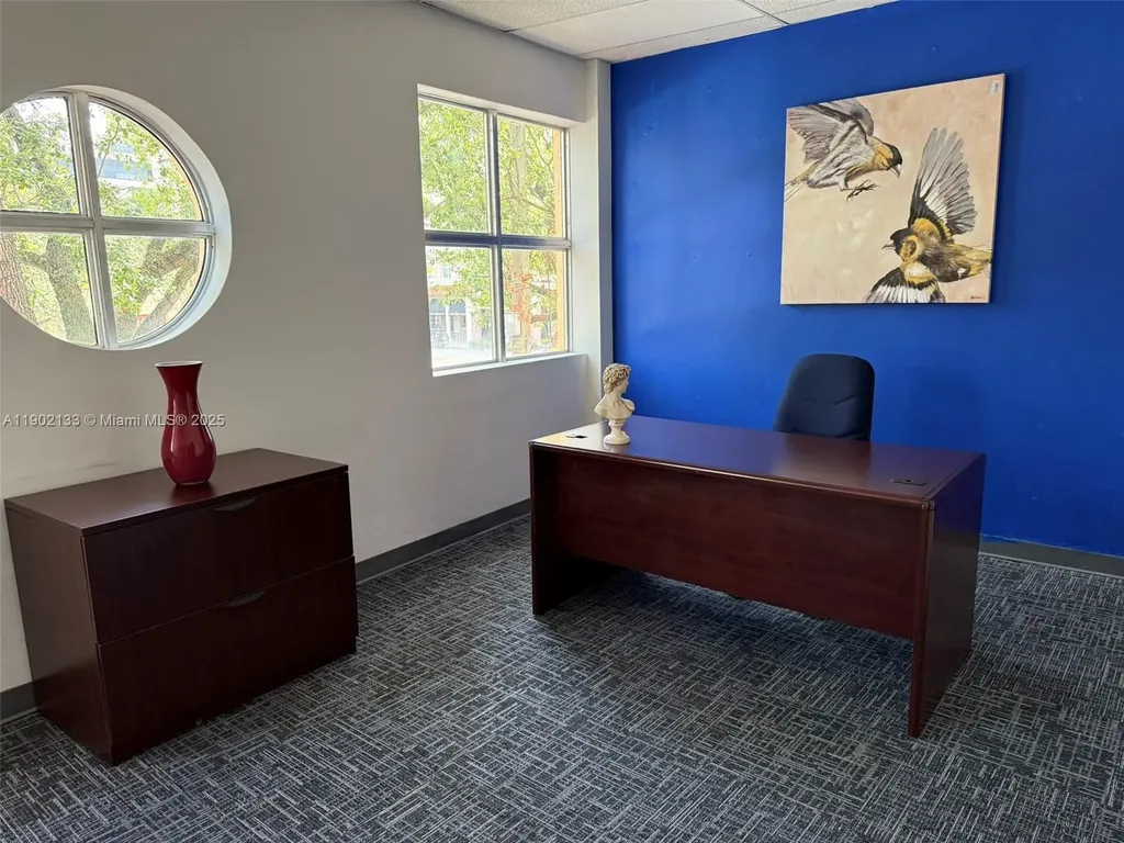 220 Miracle Mile Coral Gables FL 33134